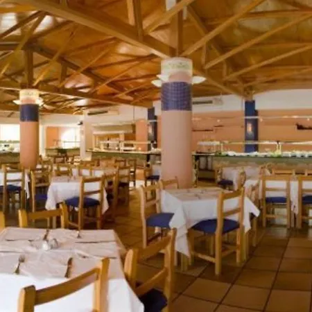 Globales Bouganvilla 3*